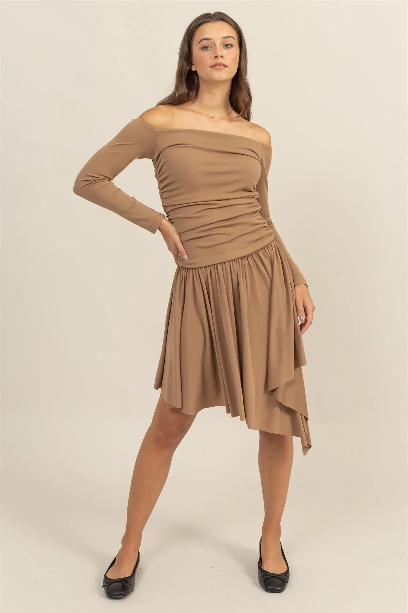 HF24G061-Jersey Off-shoulder Ruched Dress