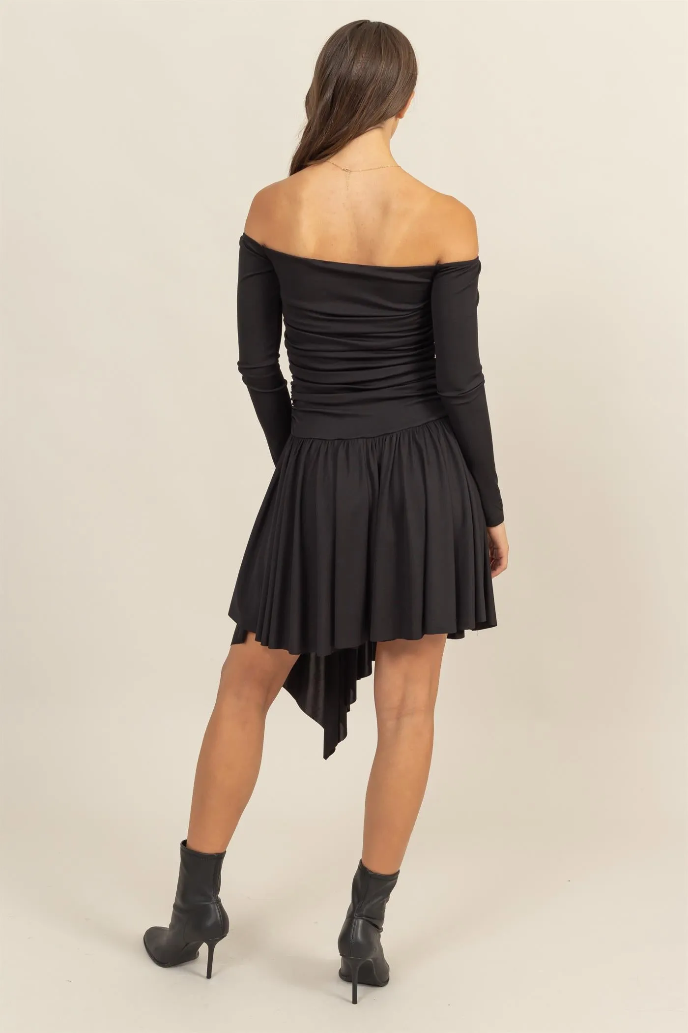 HF24G061-Jersey Off-shoulder Ruched Dress