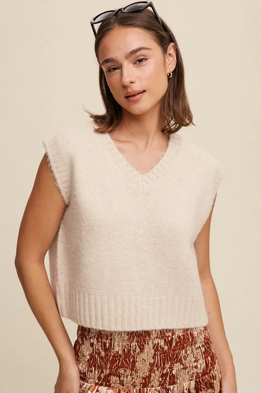 LISTICLE Soft Touch Cropped Knit Vest