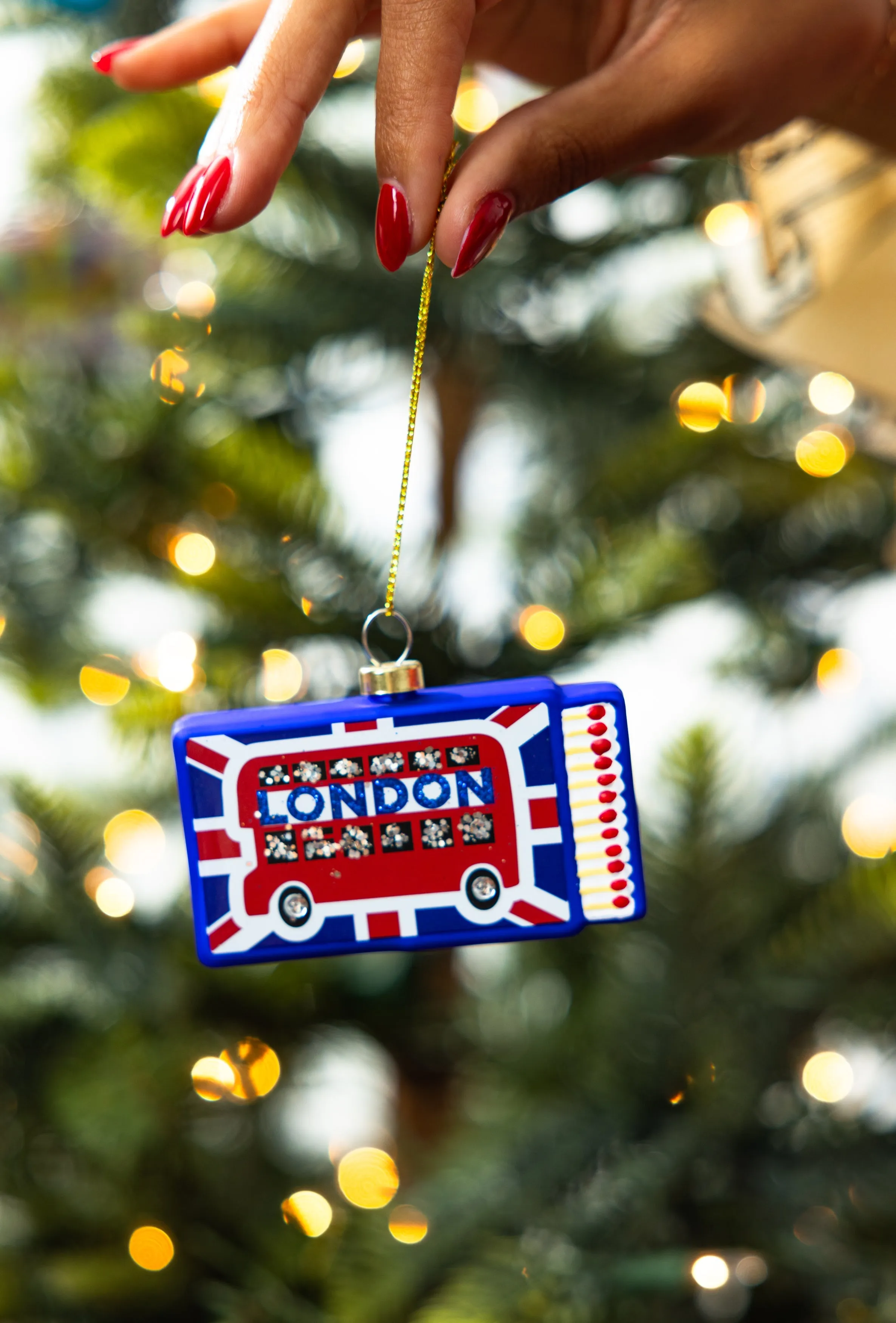 Matchbook Ornament - London