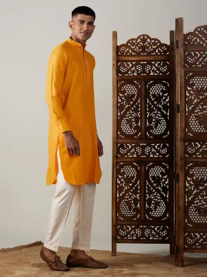 VASTRAMAY Men's Solid Kurta with Pyjama Set